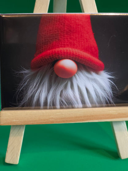 Gnomes in their natural habitat Gregori